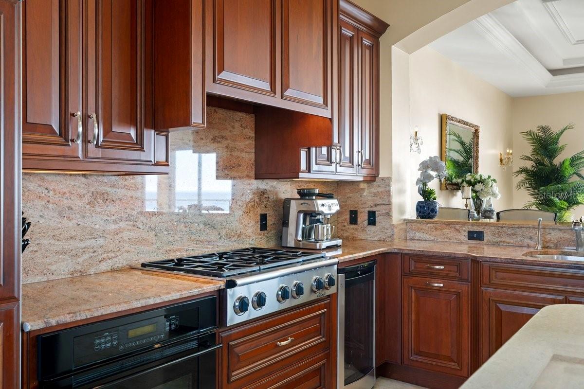 11 OCEAN DUNE CIR