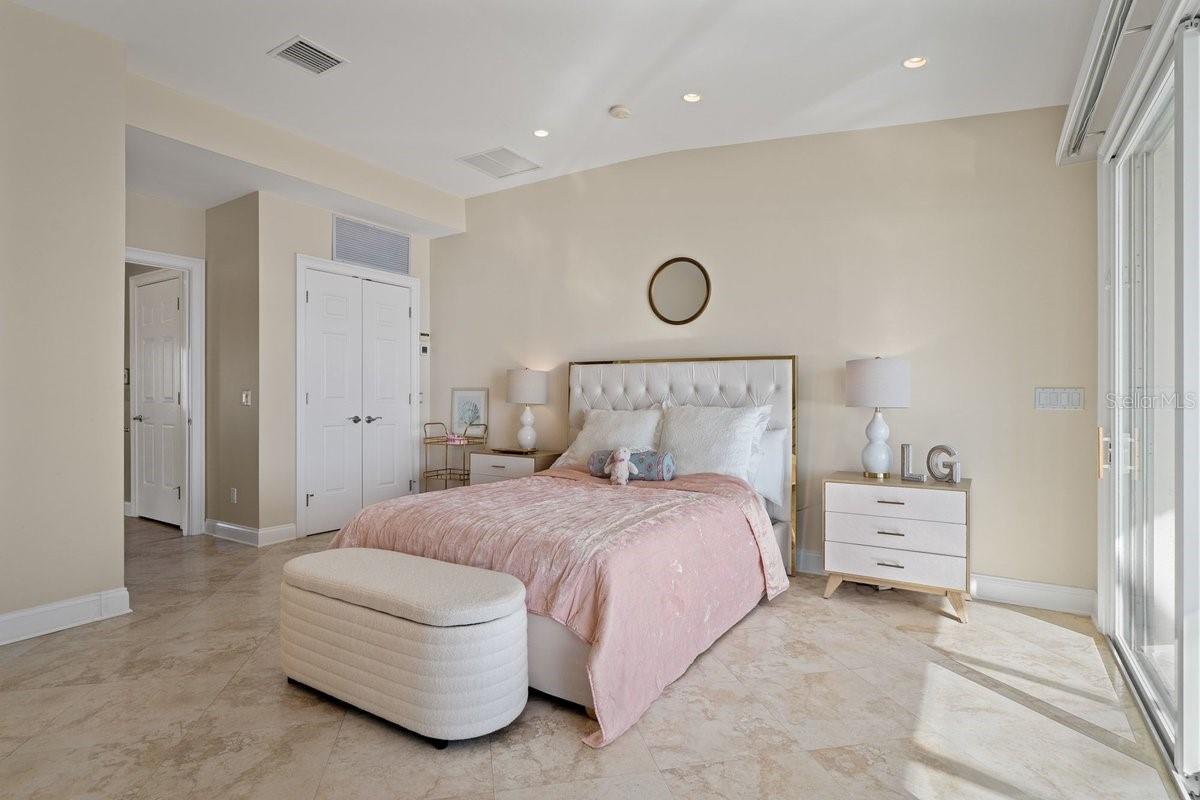 11 OCEAN DUNE CIR