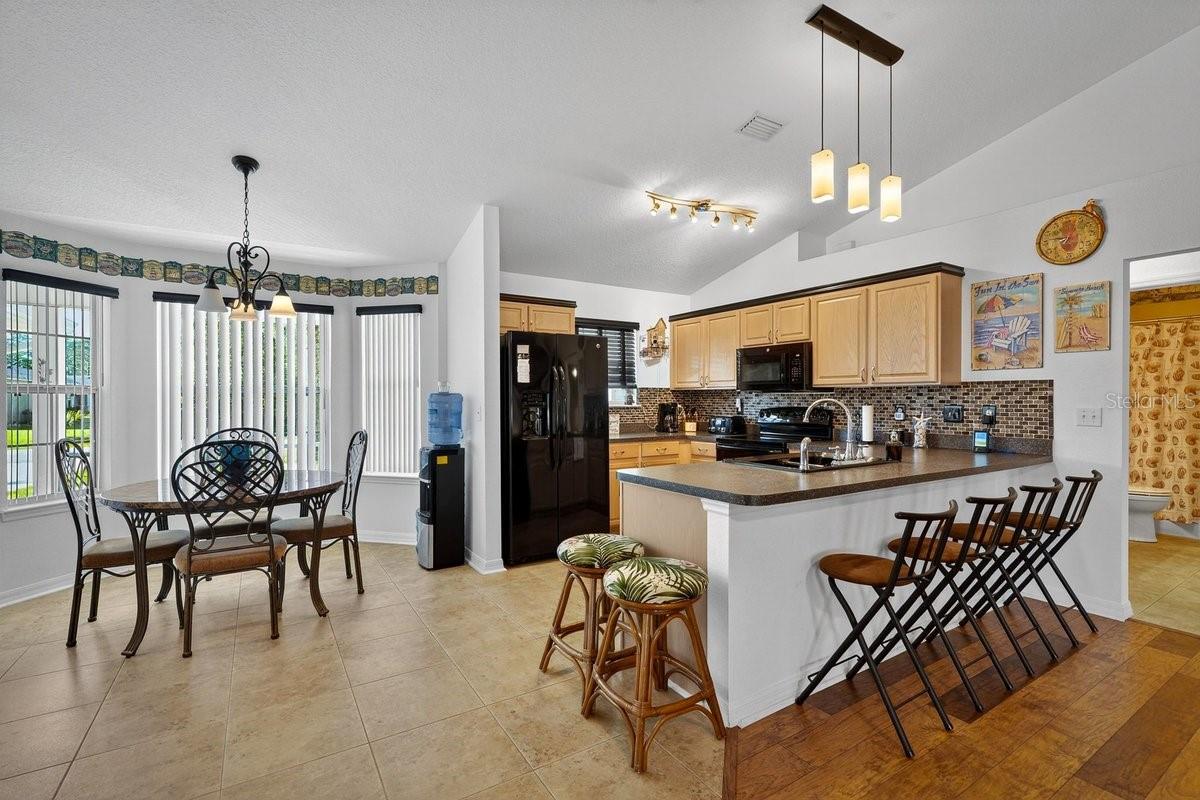 89 ROBINSON DR
