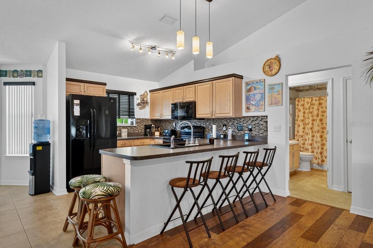 89 ROBINSON DR