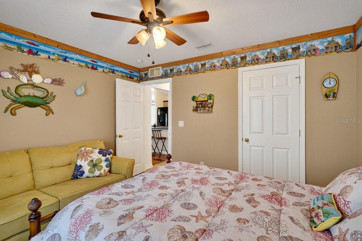 89 ROBINSON DR
