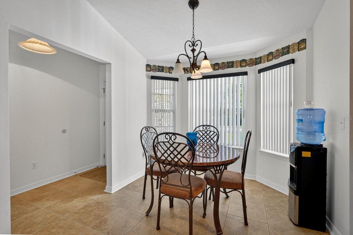 89 ROBINSON DR