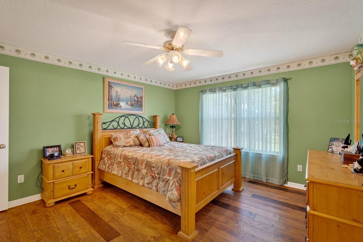 89 ROBINSON DR