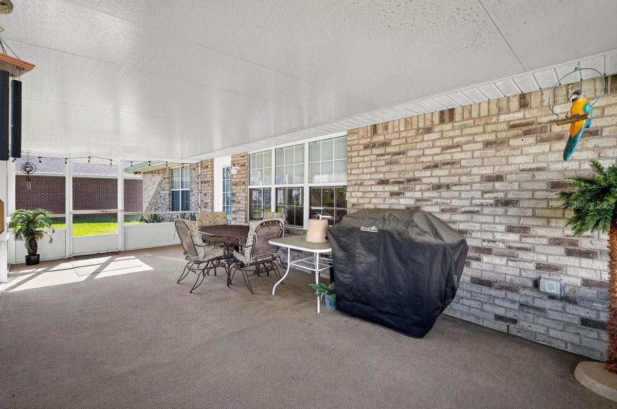 89 ROBINSON DR