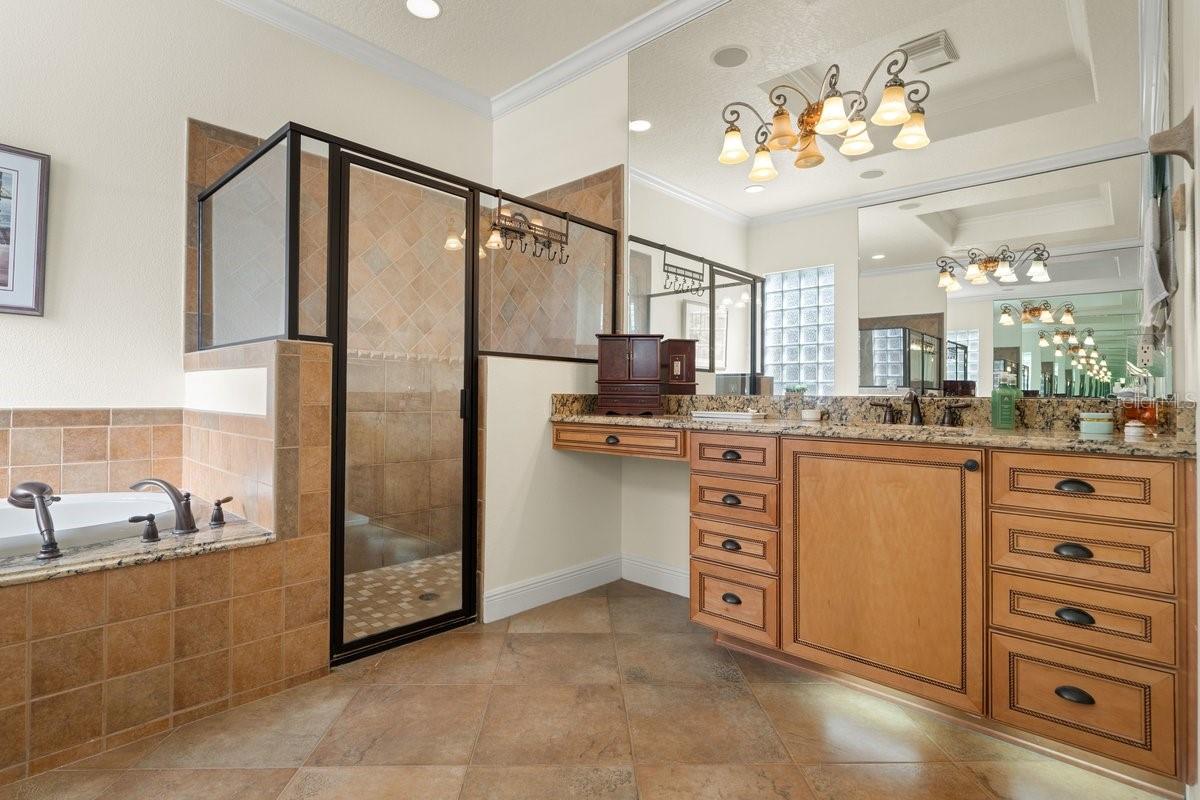 102 LAGARE ST
