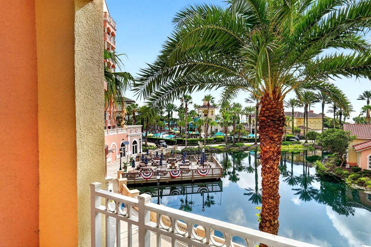 200 OCEAN CREST DR #137