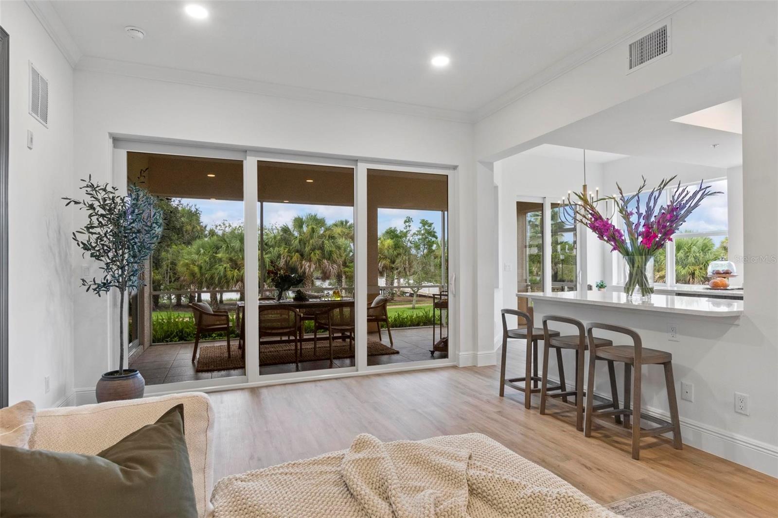 455 RIVERFRONT DR #A101