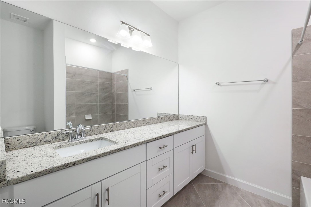 14207 Pine Lodge LN