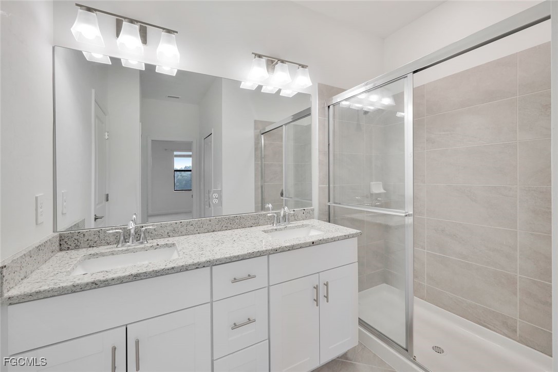 14207 Pine Lodge LN