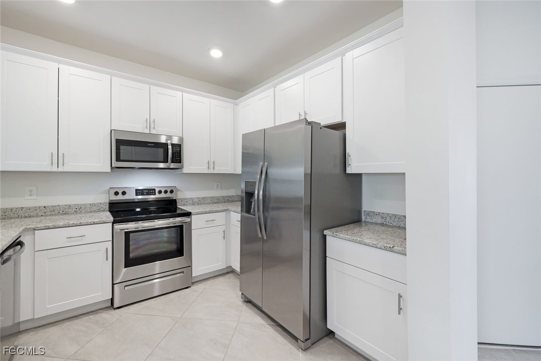 14207 Pine Lodge LN