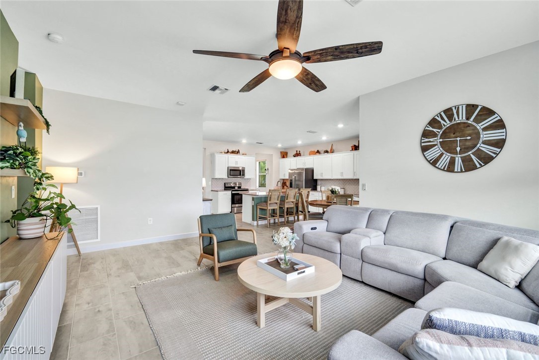 11691 Timber Creek DR