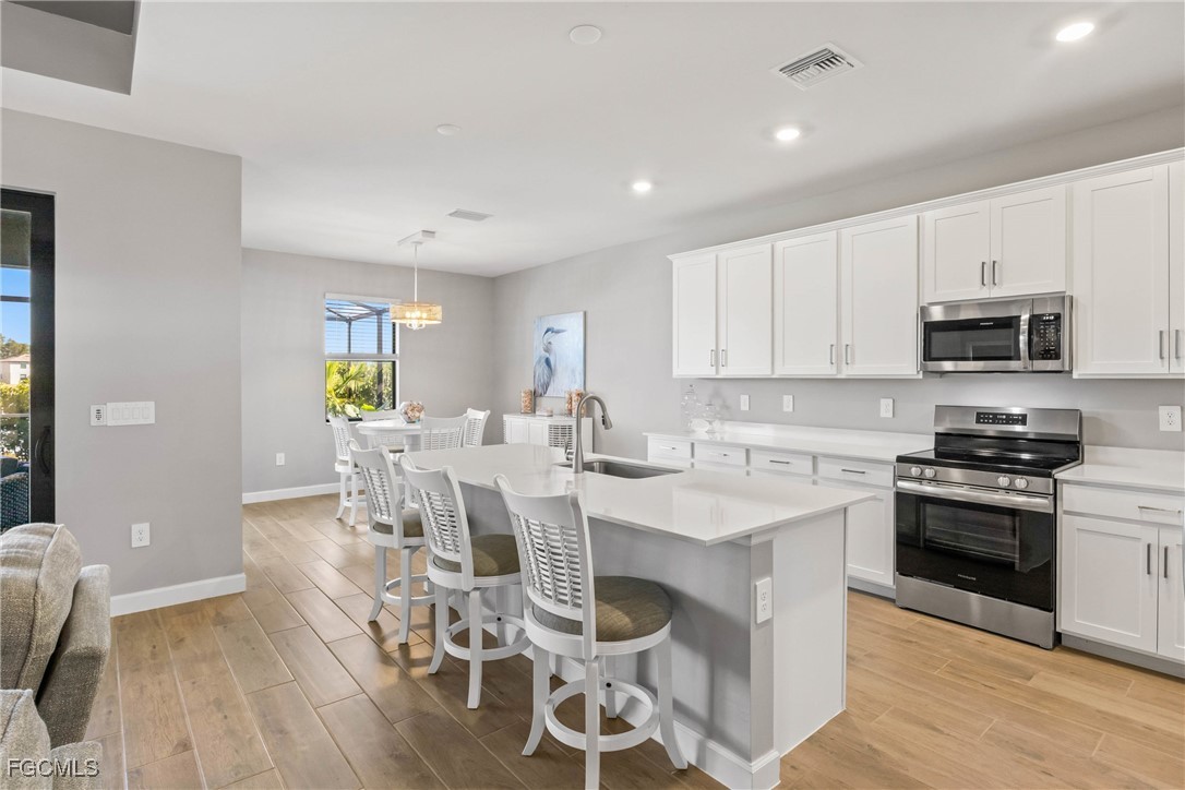 10853 Timber Creek DR