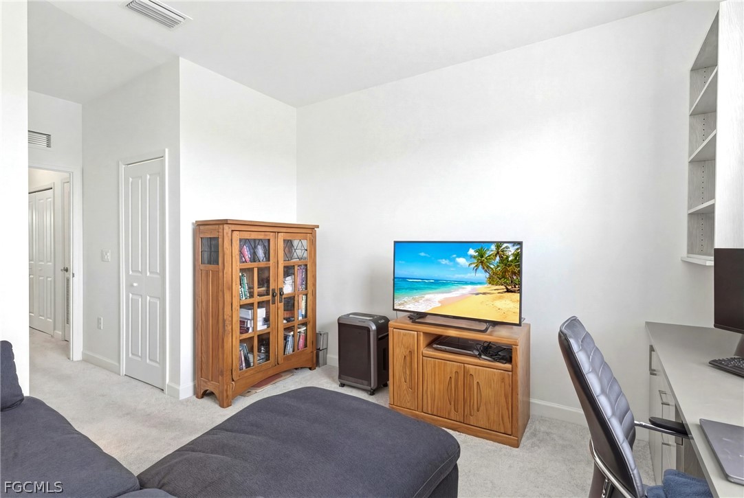 14089 Pine Lodge LN