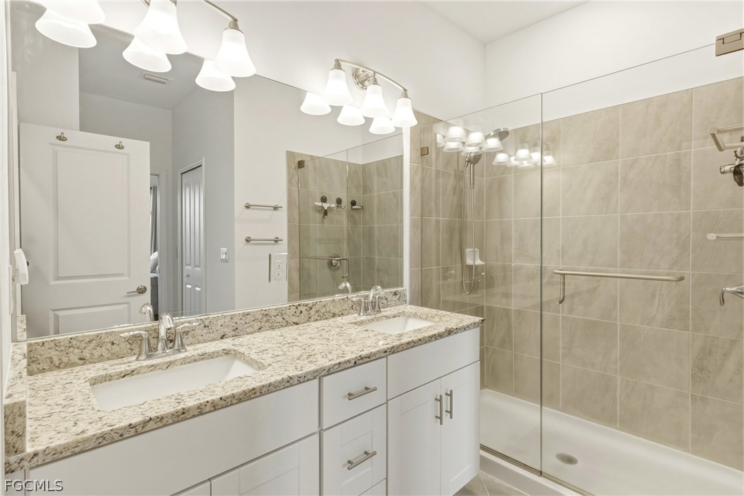 14089 Pine Lodge LN