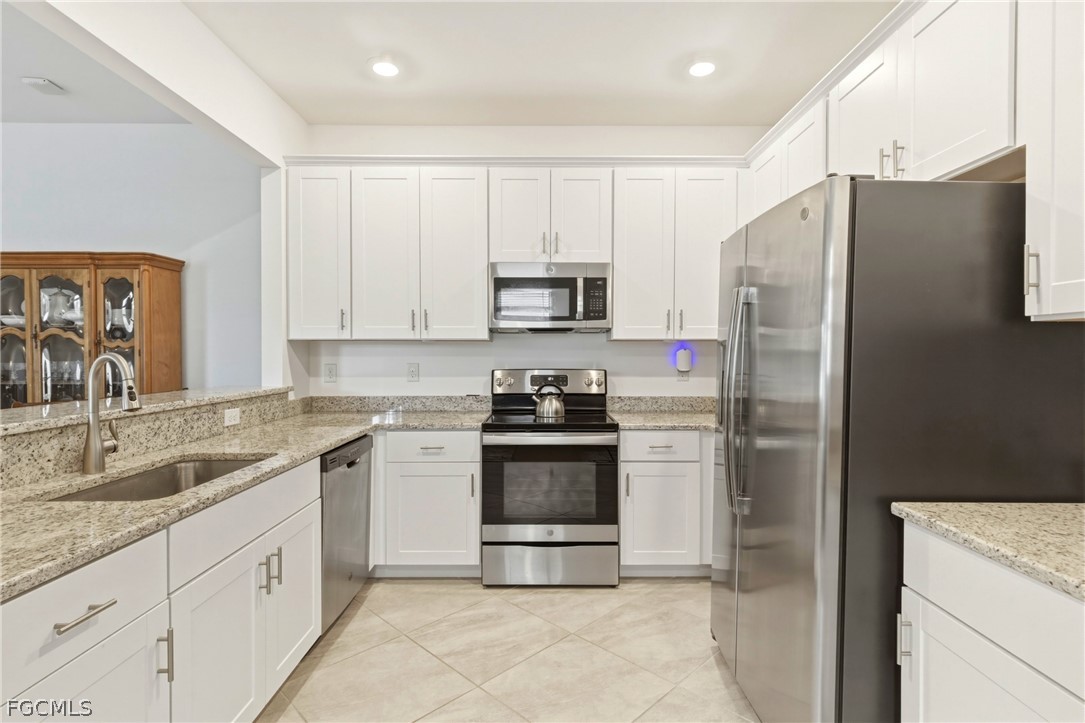 14089 Pine Lodge LN