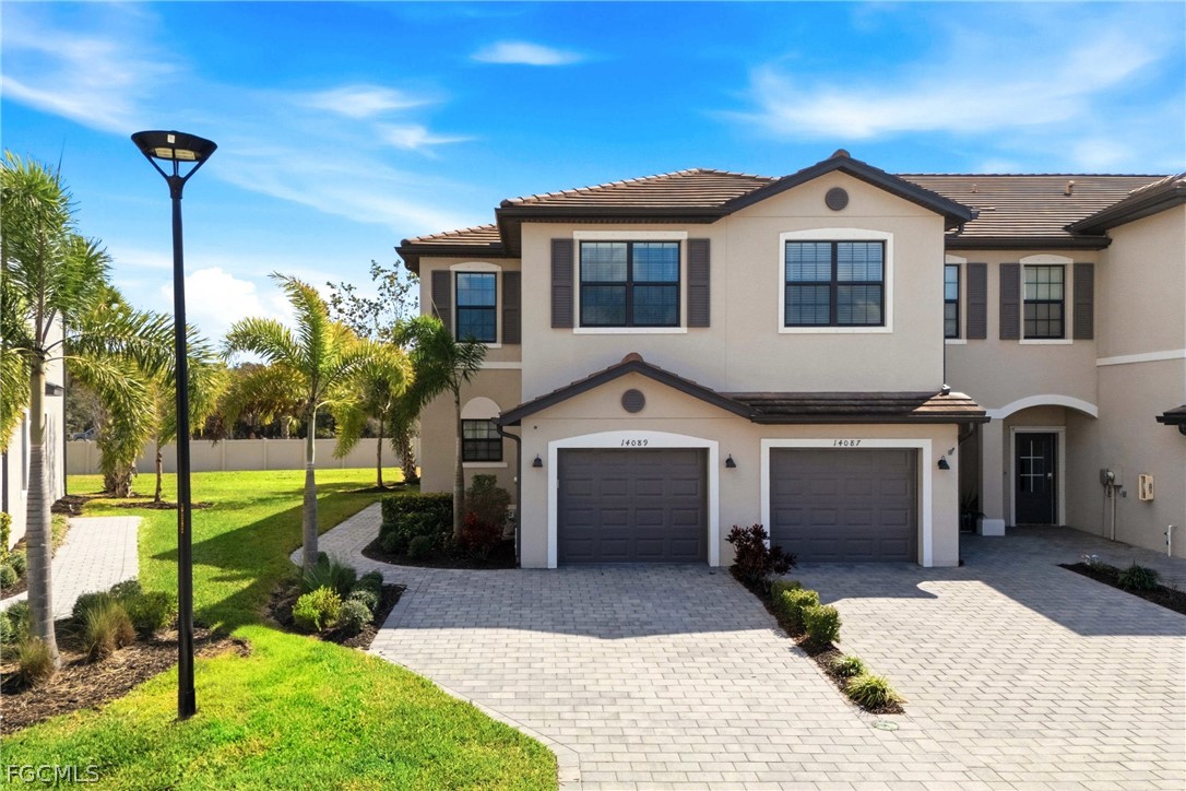 14089 Pine Lodge LN