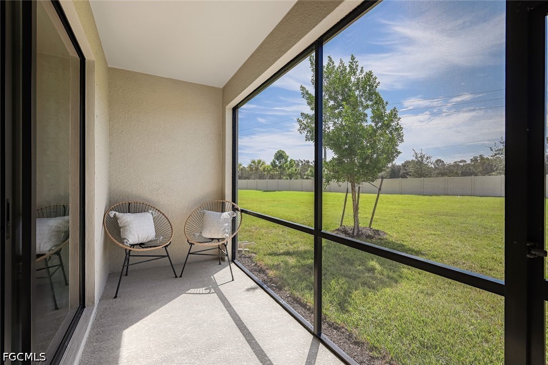 14081 Pine Lodge LN