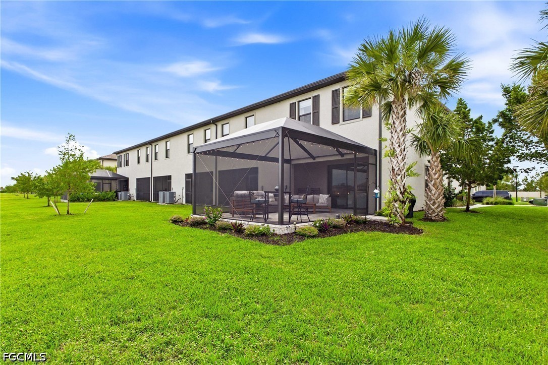14188 Pine Lodge LN