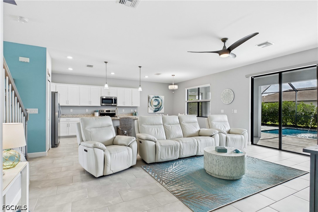 11401 Timber Creek DR