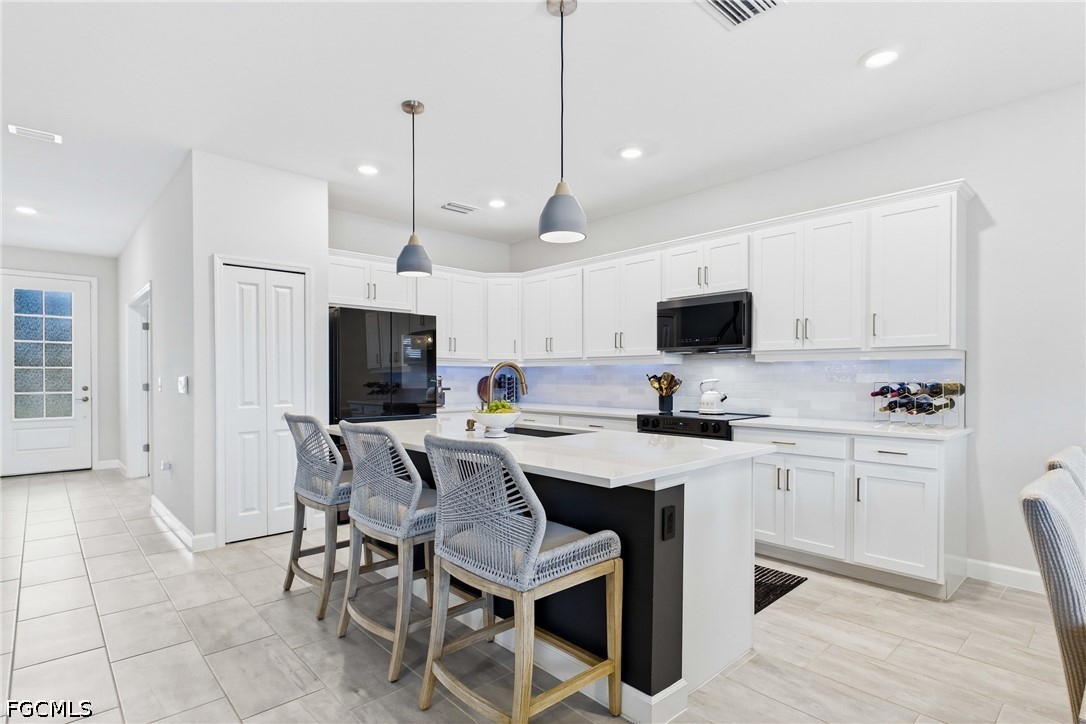 13883 Pine Lodge LN
