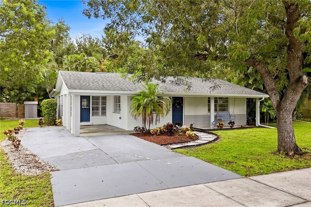 2926 Holly RD