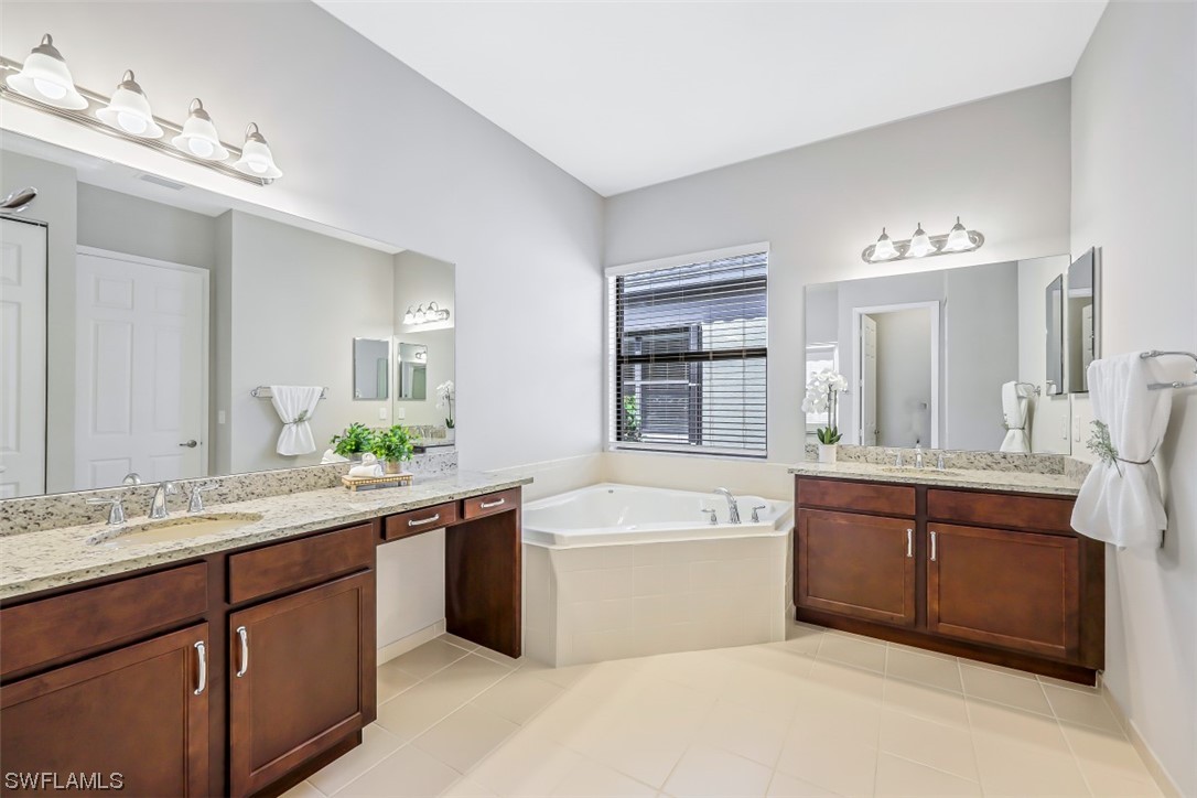 11575 Lakewood Preserve PL