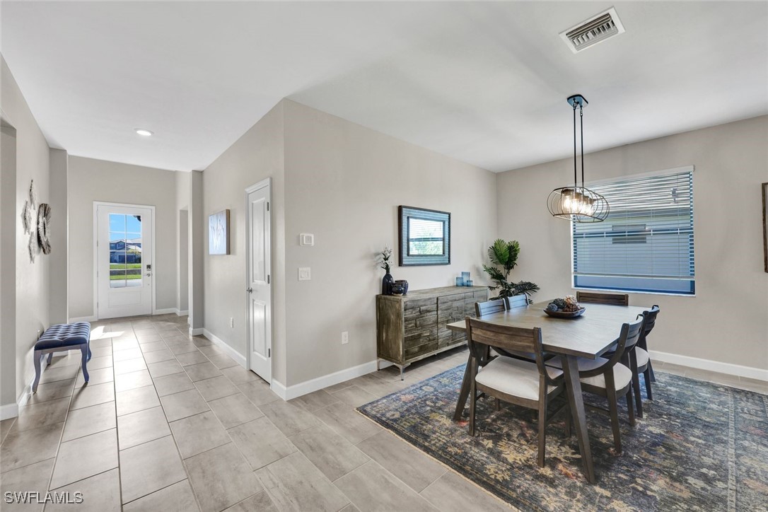 14430 Secret Garden CV