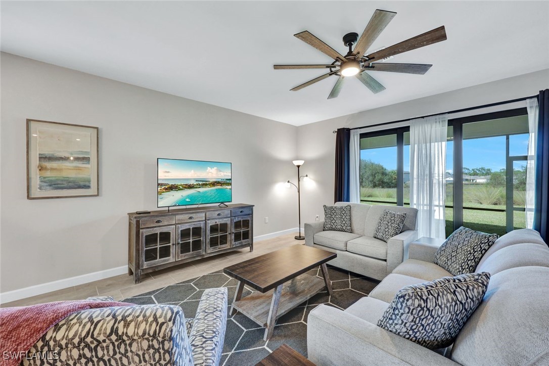 14430 Secret Garden CV