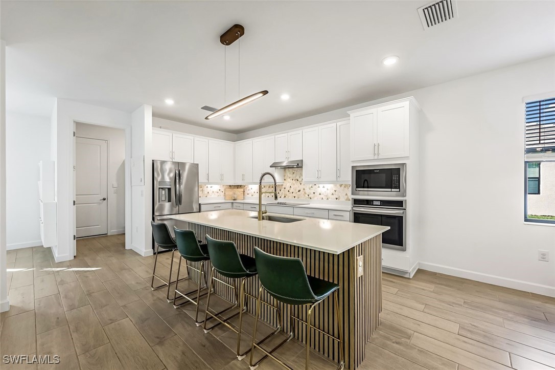 11035 Hanging Vine DR
