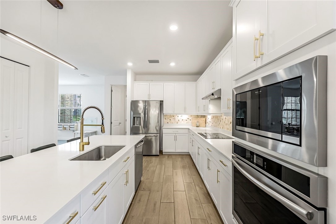 11035 Hanging Vine DR
