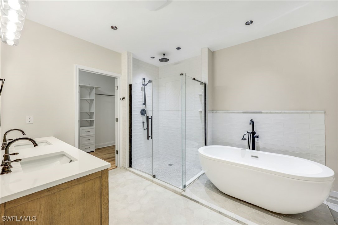 143 SW 29th ST