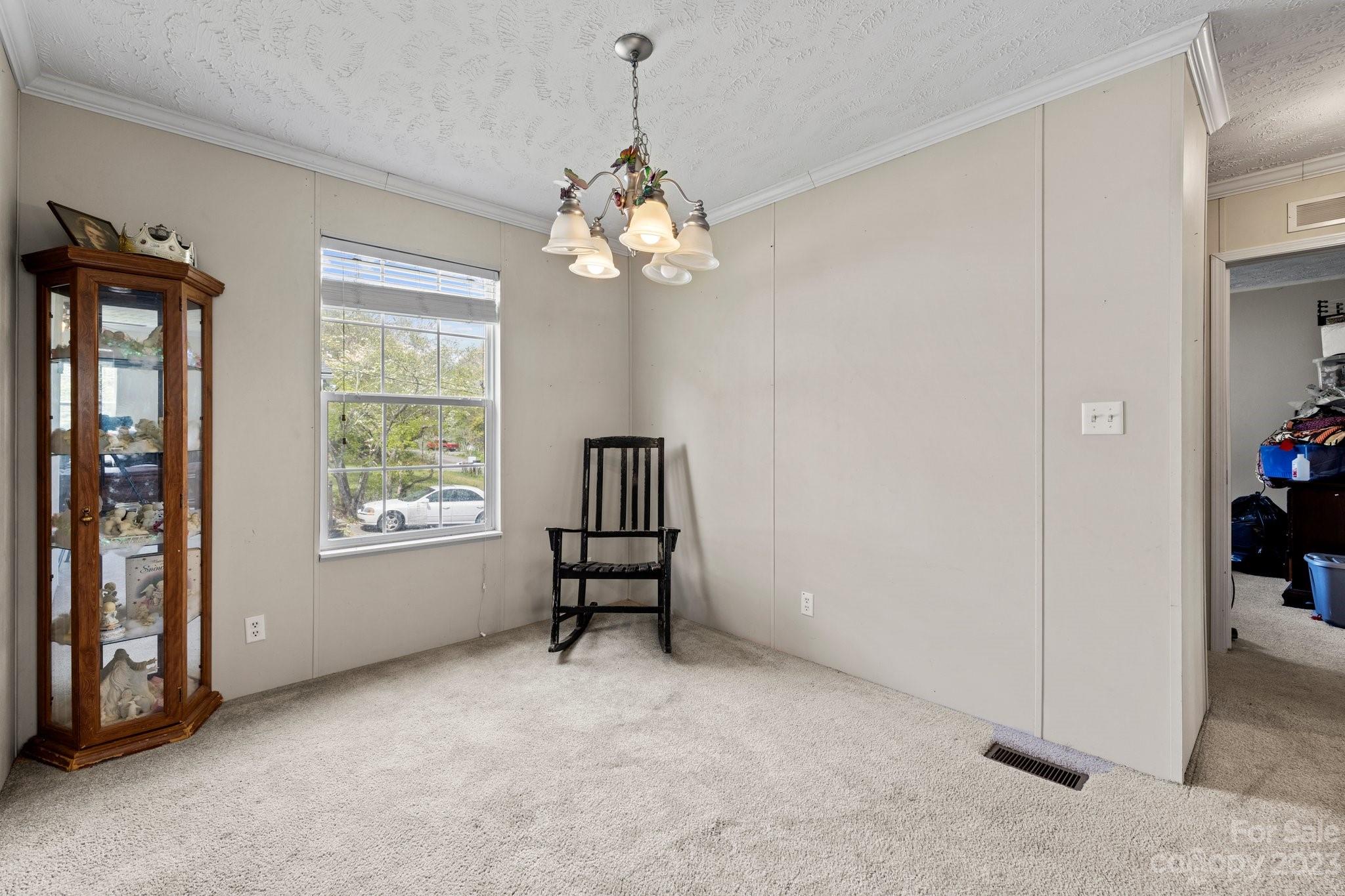 204 Altamahaw Avenue