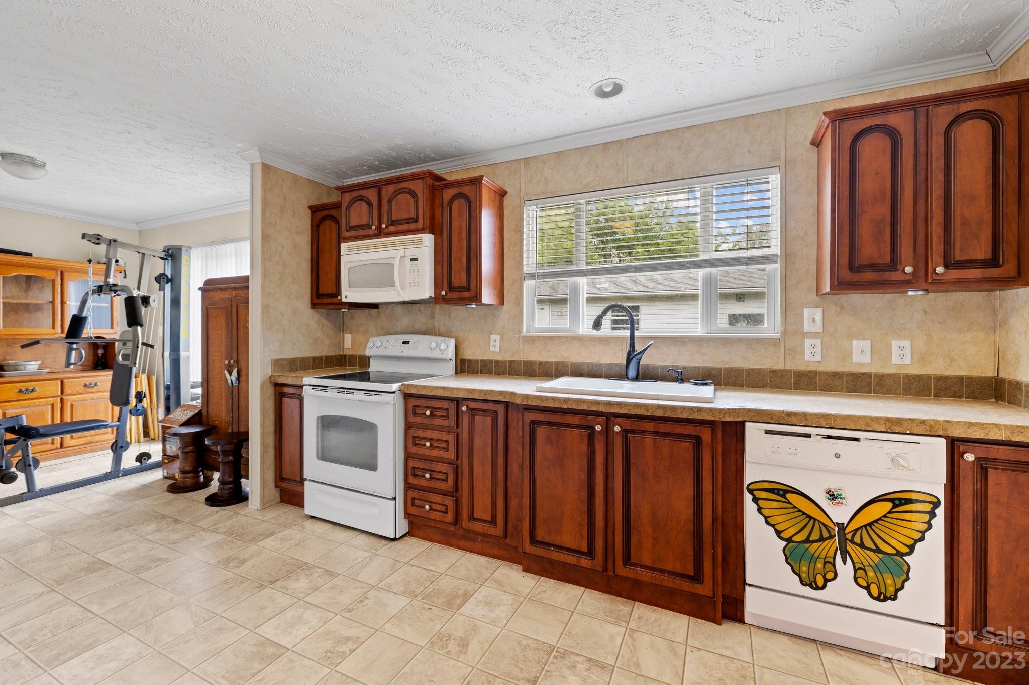 204 Altamahaw Avenue