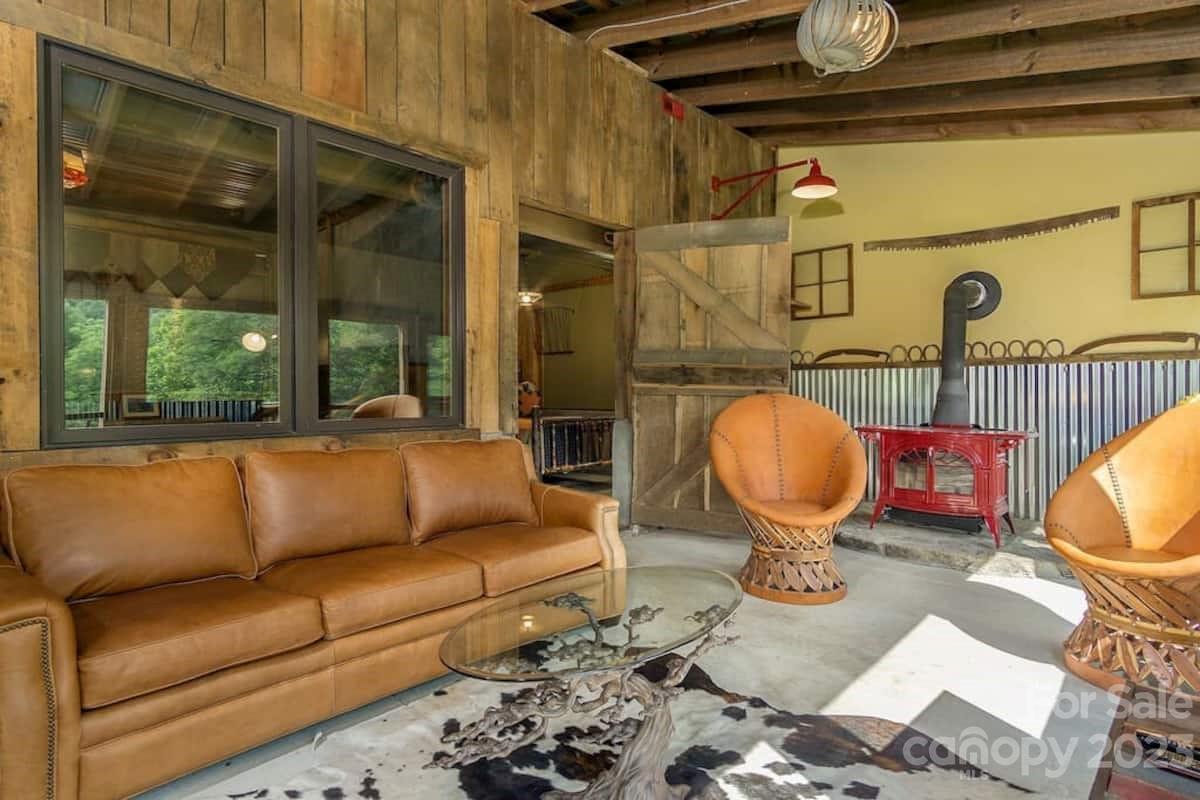 72 Scotchmans Road