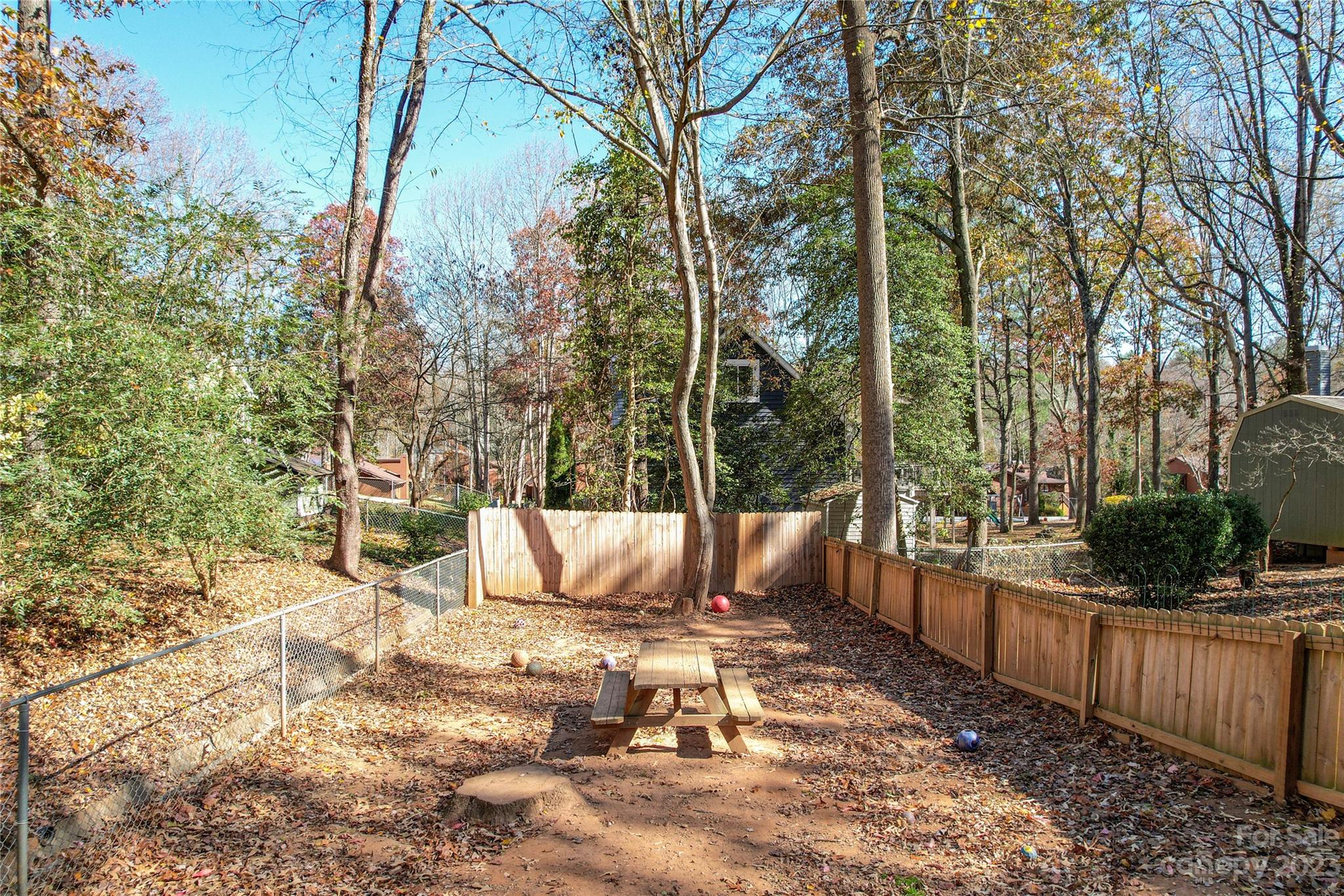 13 S Wildwood Lane