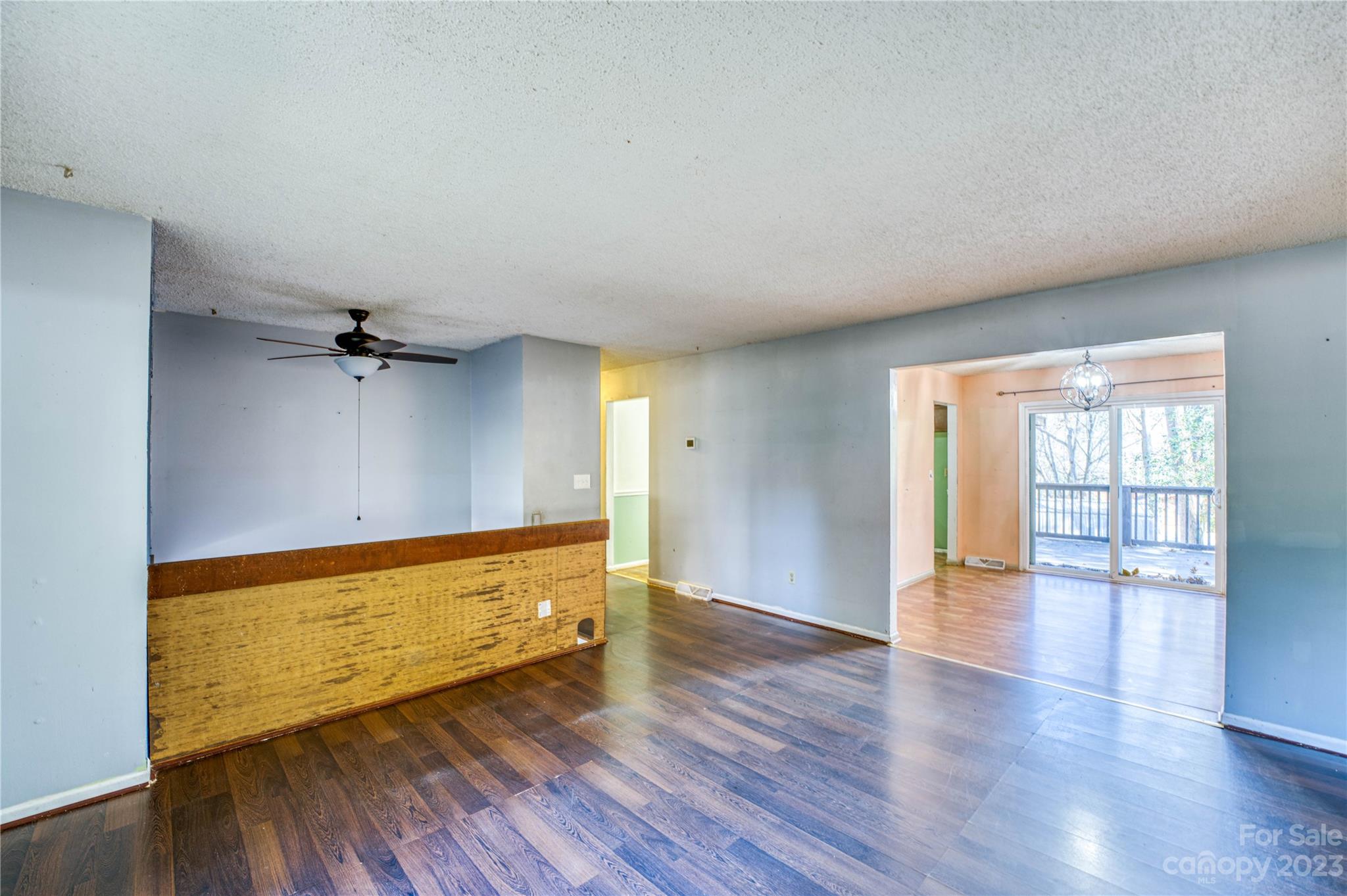 13 S Wildwood Lane