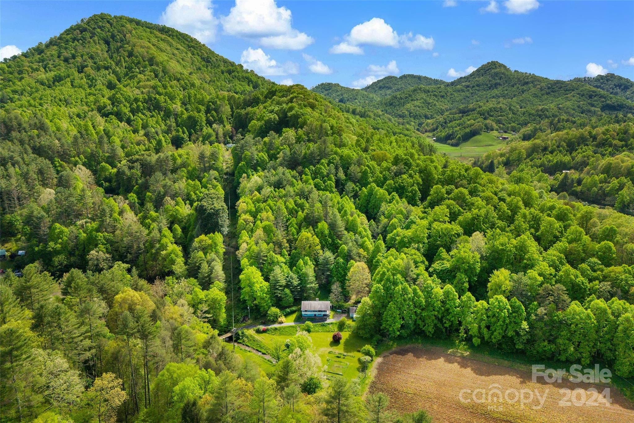 2500 Prices Creek Road