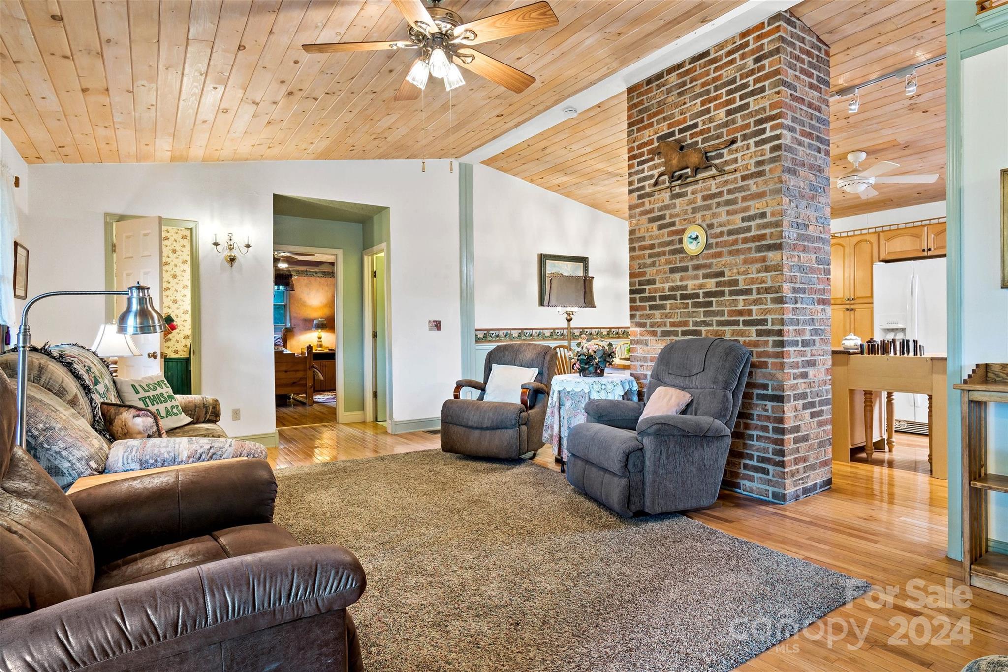 2500 Prices Creek Road