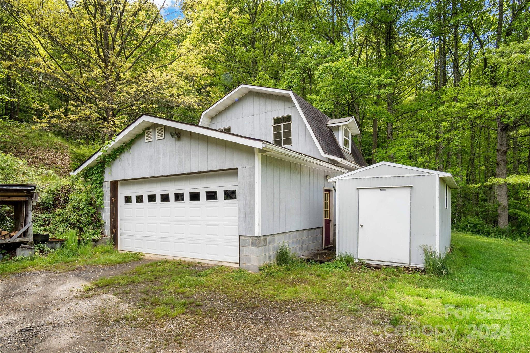 2500 Prices Creek Road