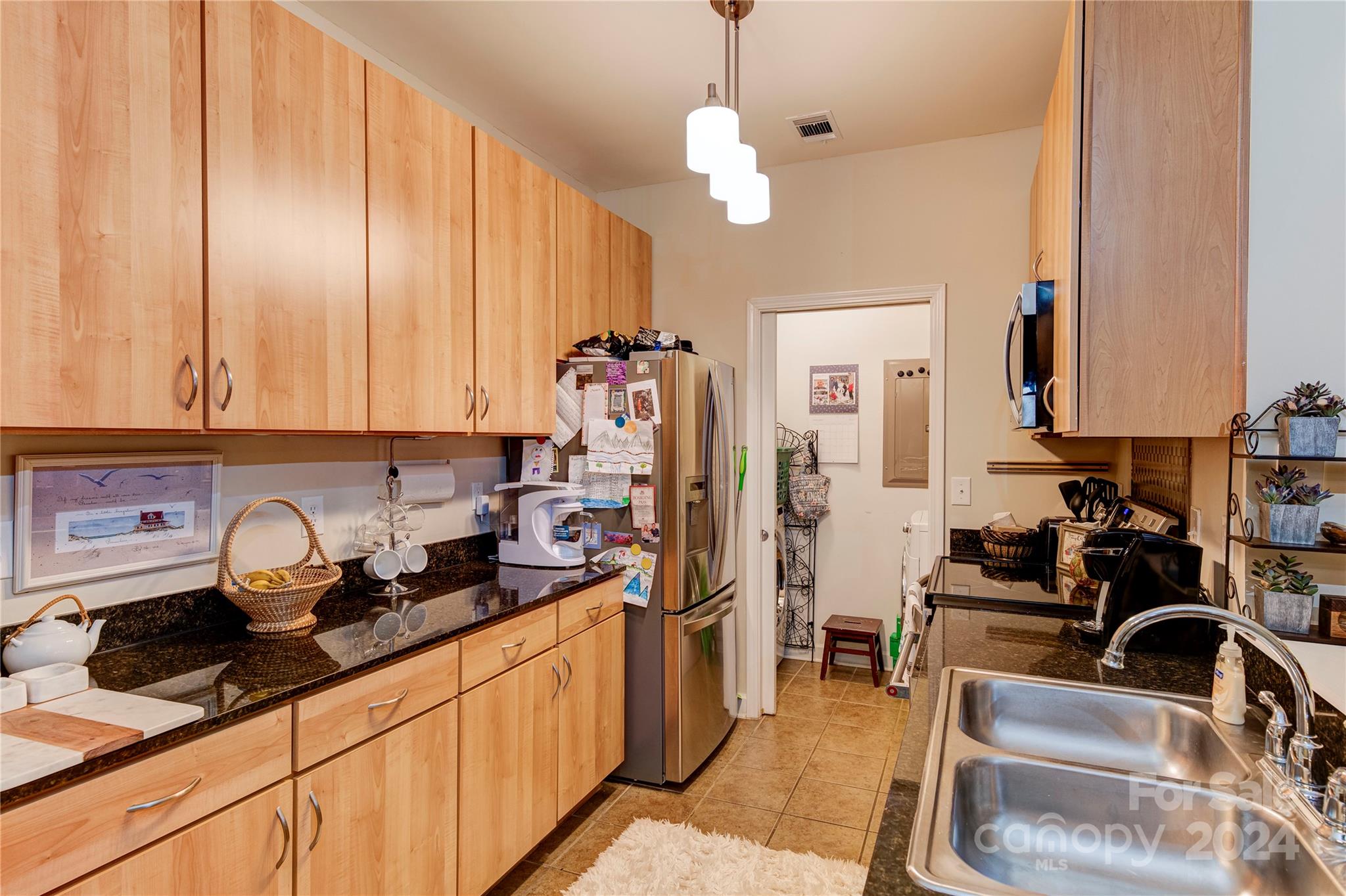 2000 Olde Eastwood Village Boulevard Unit: 201