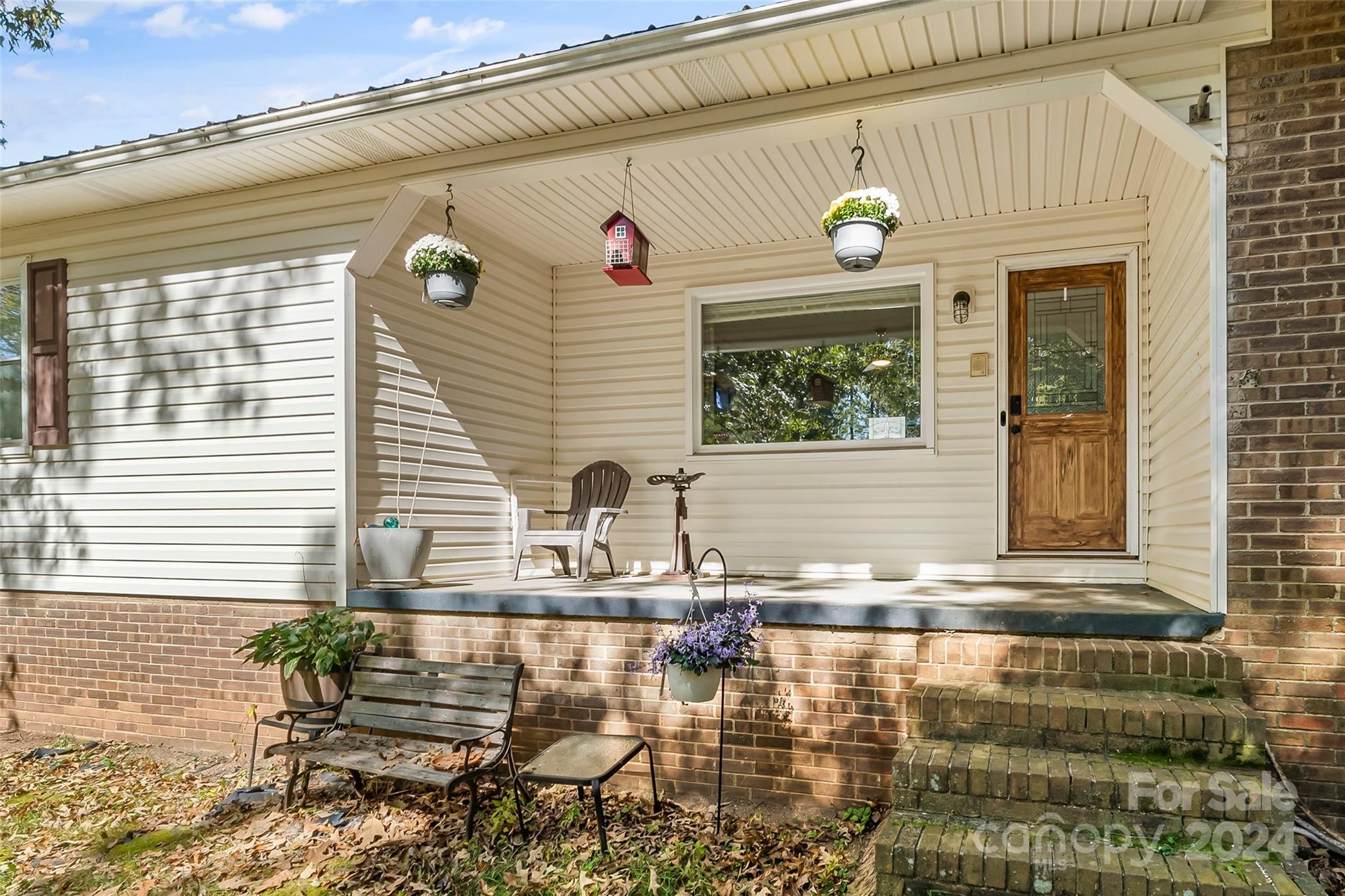 210 Woodside Drive