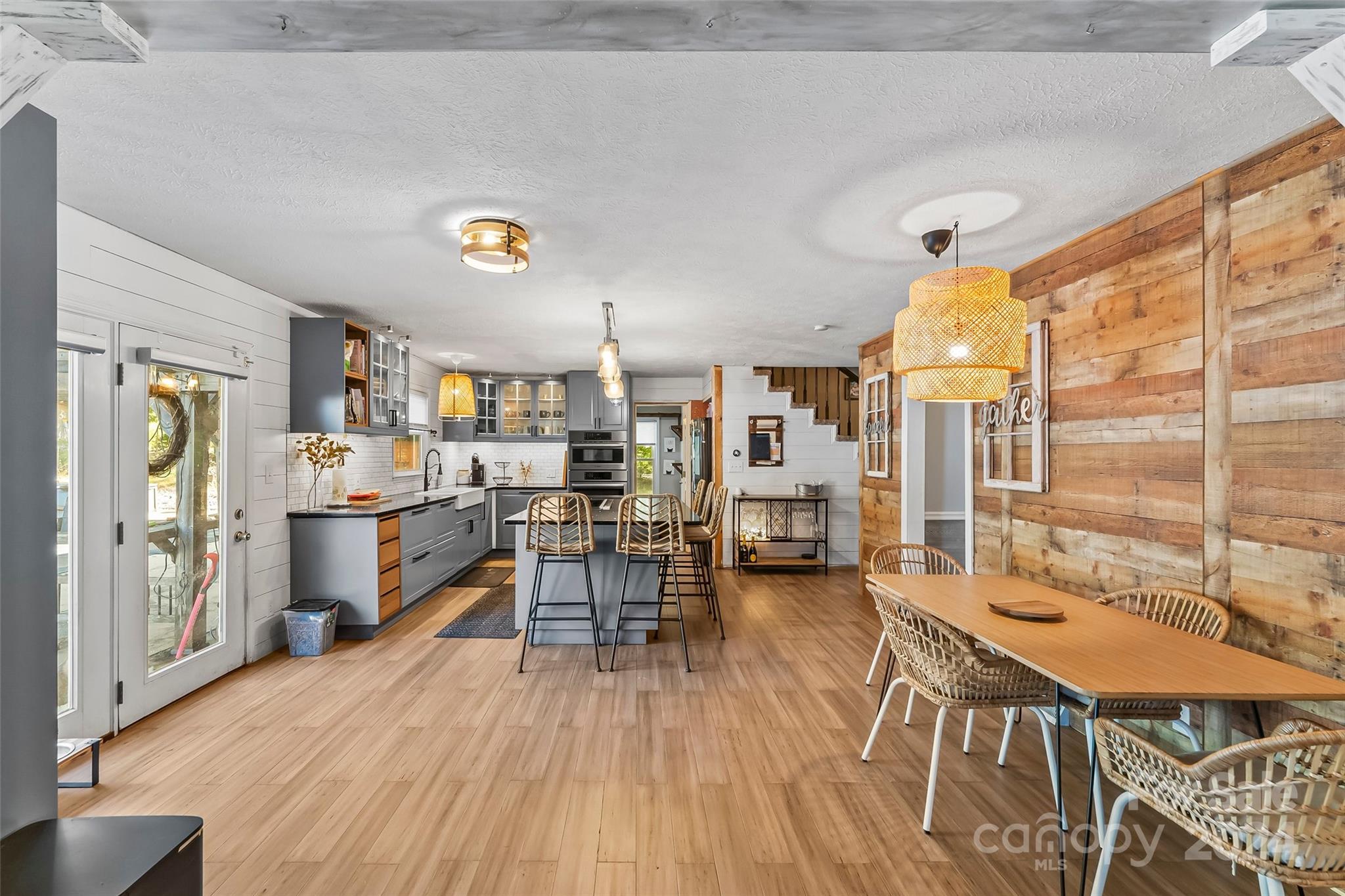 210 Woodside Drive