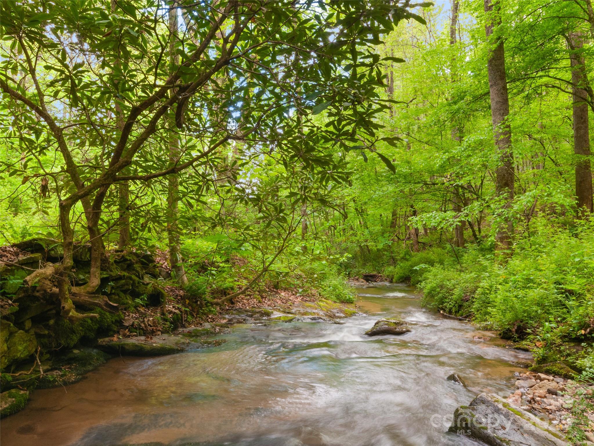 416 Secluded Cove