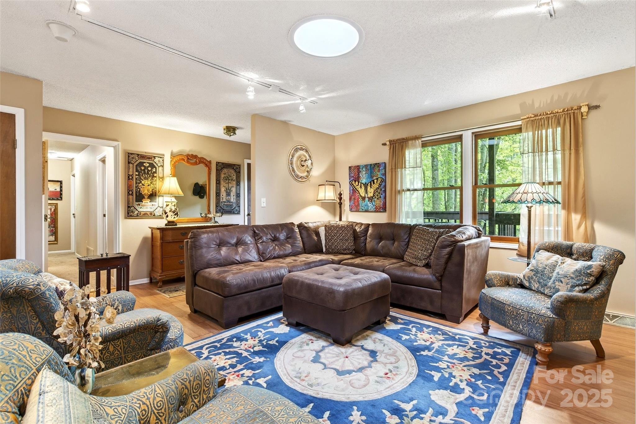 176 Fairview Forest Drive