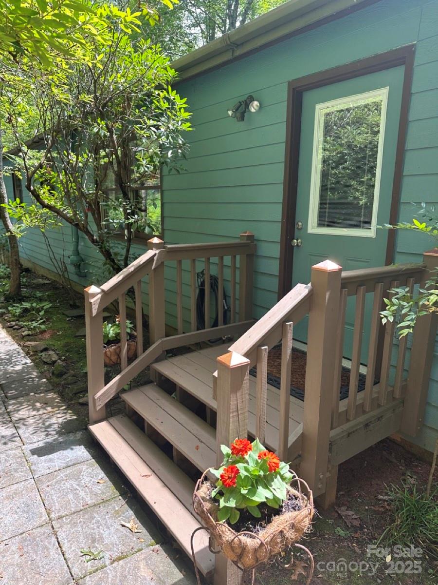 176 Fairview Forest Drive