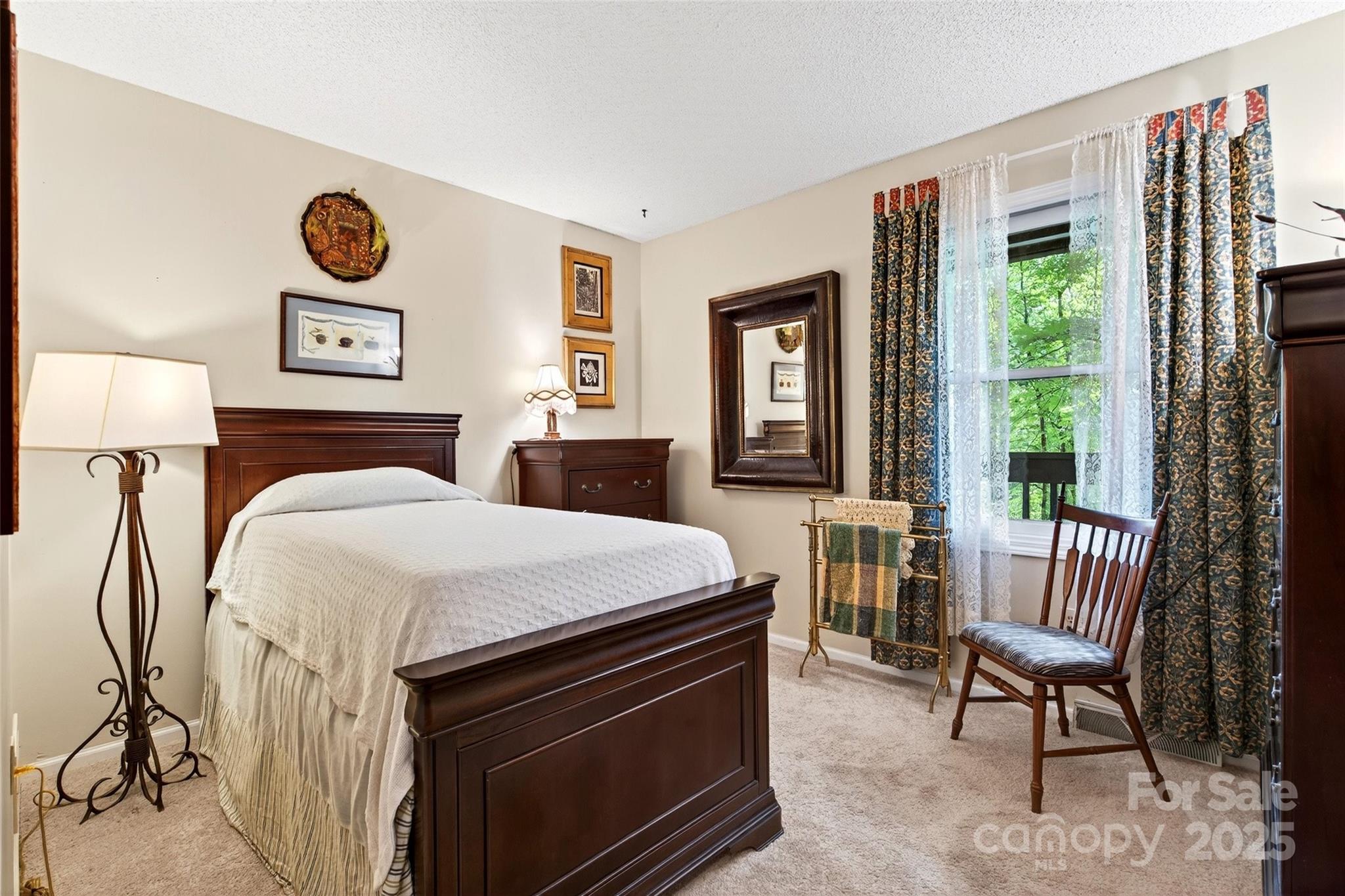176 Fairview Forest Drive