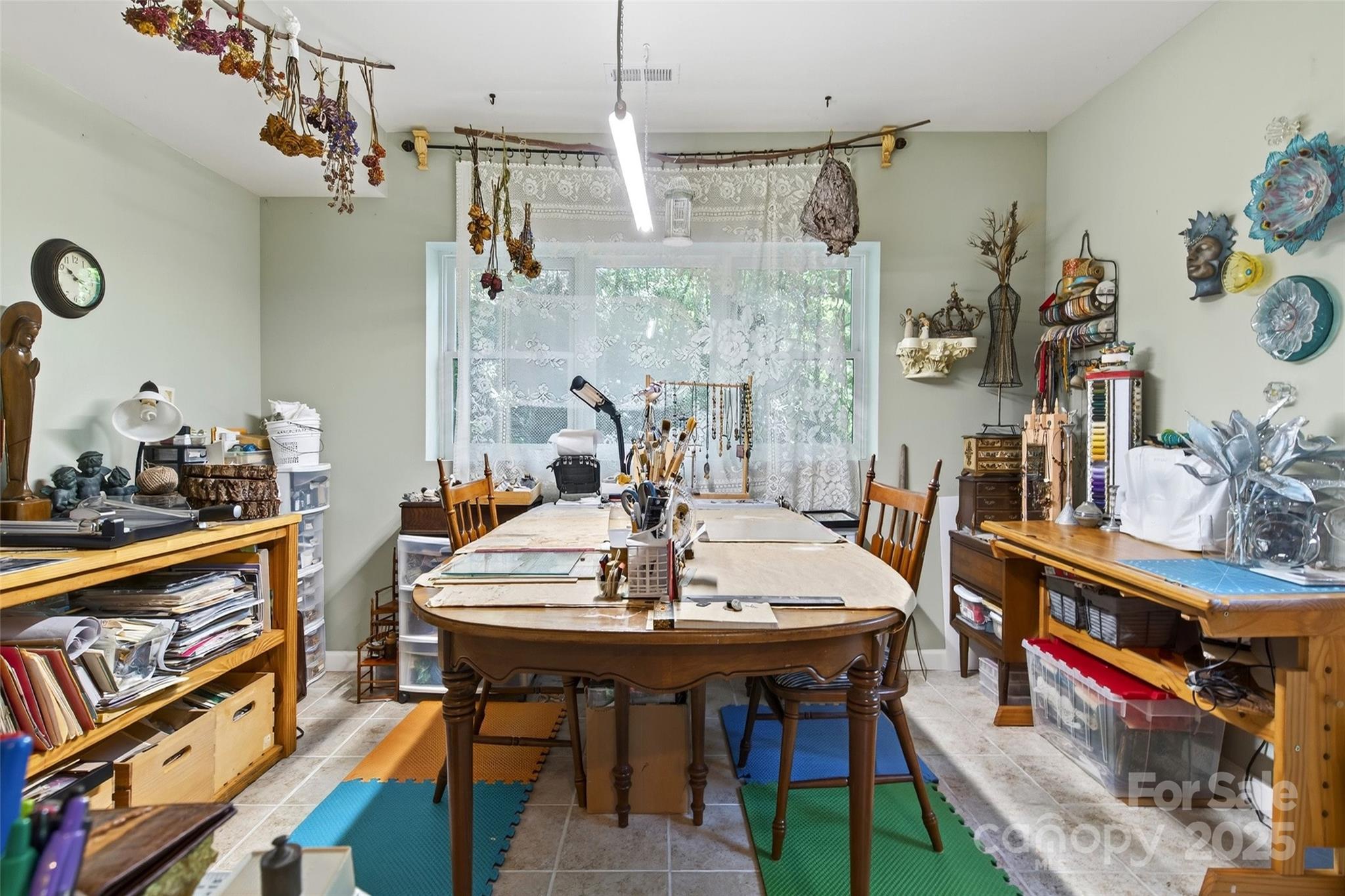 176 Fairview Forest Drive
