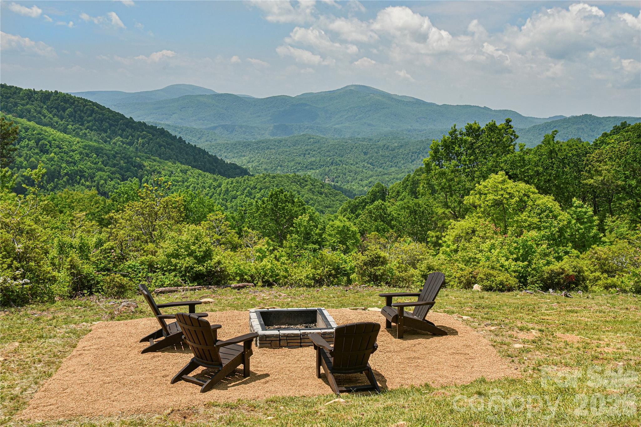 41 High Cliffs Trail