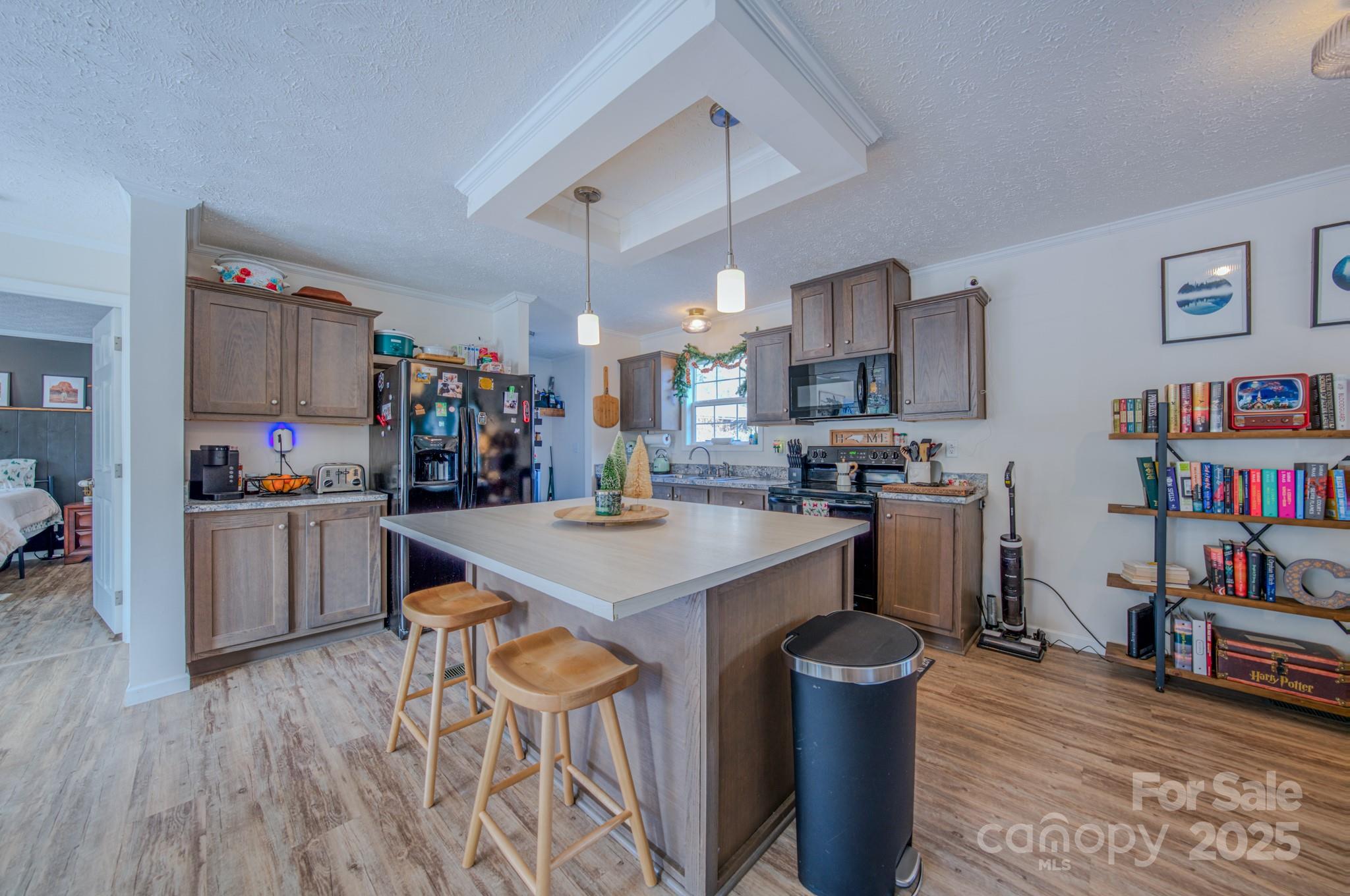 1471 Howard Gap Loop Road