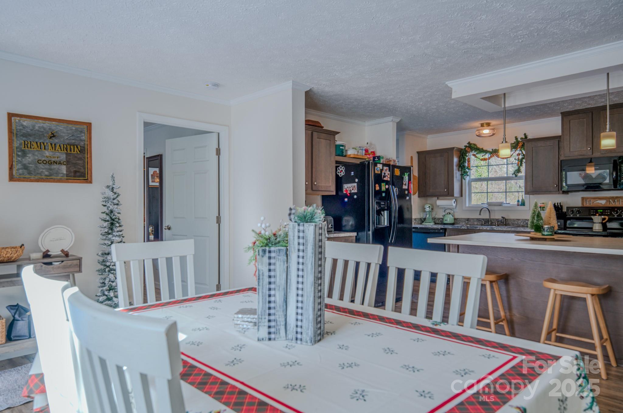 1471 Howard Gap Loop Road